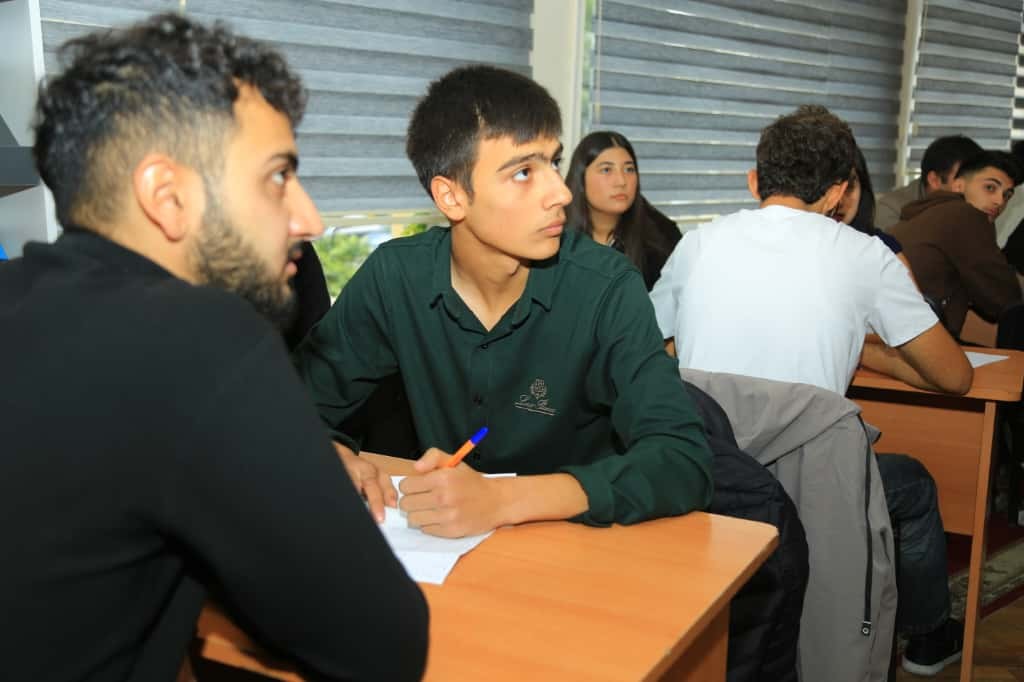 ADAU tələbələri intellektual oyunun qalibi olub - FOTOLAR